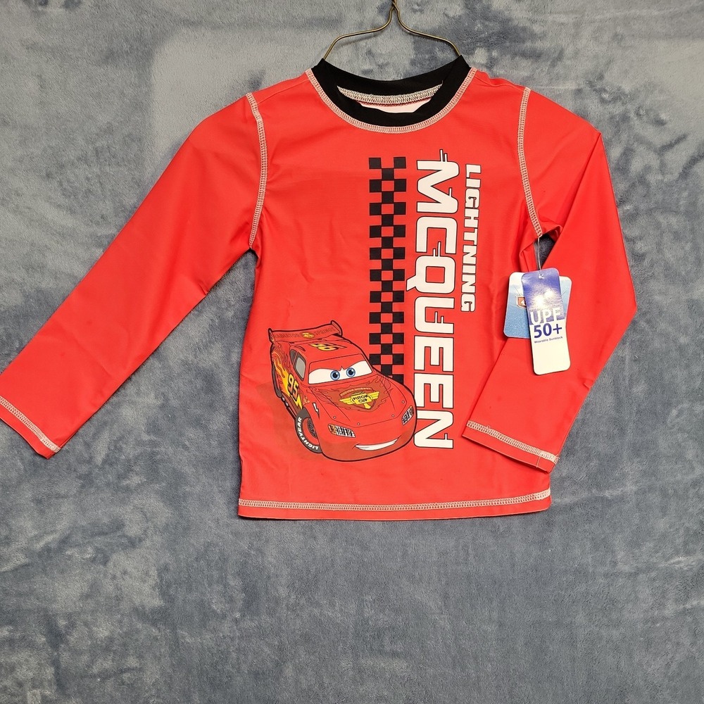 Boys Longsleeve Water Shirt 50+ UV Protection‎ Lightning McQueen, size 5T